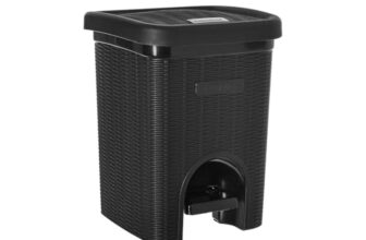 SIGNORA WARE Plastic 7 Liters Modern Lightweight Pedal Dustbin/Thrash Can Dustbins With Lid For Home Office/Non Garbage Smell/Unbreakable Single Mould/Heavy Duty Kitchen Bedroom Bathroom(7Ltr Black)