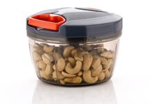 Clazkit Plastic Kitchen Dori Handy Vegetable and Fruit Manual Onion Dry Fruit Salad Maker Vegetable Quick String Chopper Machine, Cutter – 3 Stainless Steel Blades, 450ml/500ml/550ml,(Color May Vary)